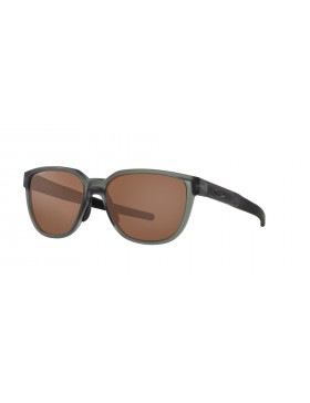 OAKLEY 