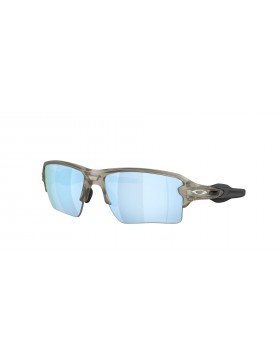 OAKLEY 